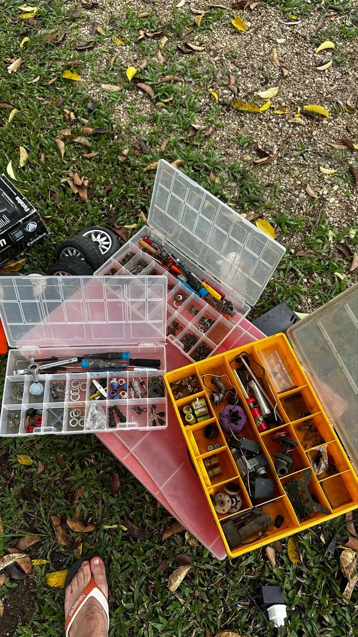 Automodelo Xray XB8 1/8 Nitro - Completo com Muitos Extras - Foto 5