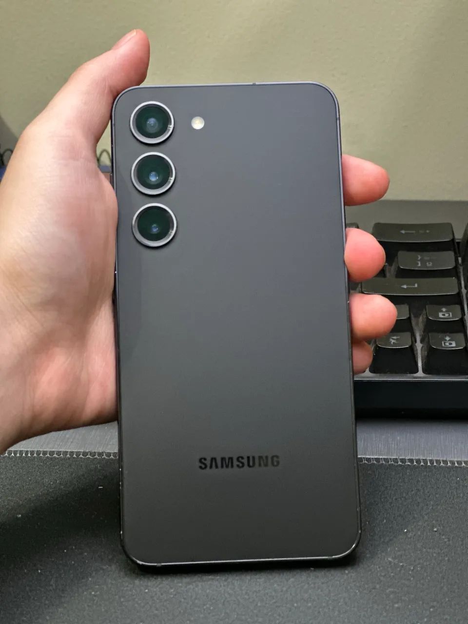 Samsung Galaxy S23  - Foto 4