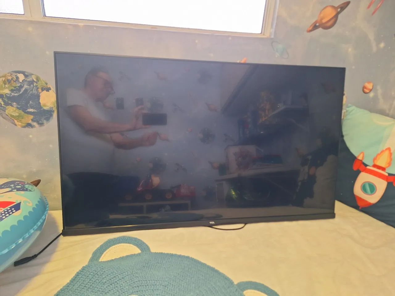 TV smart tcl 40 " com defeito 