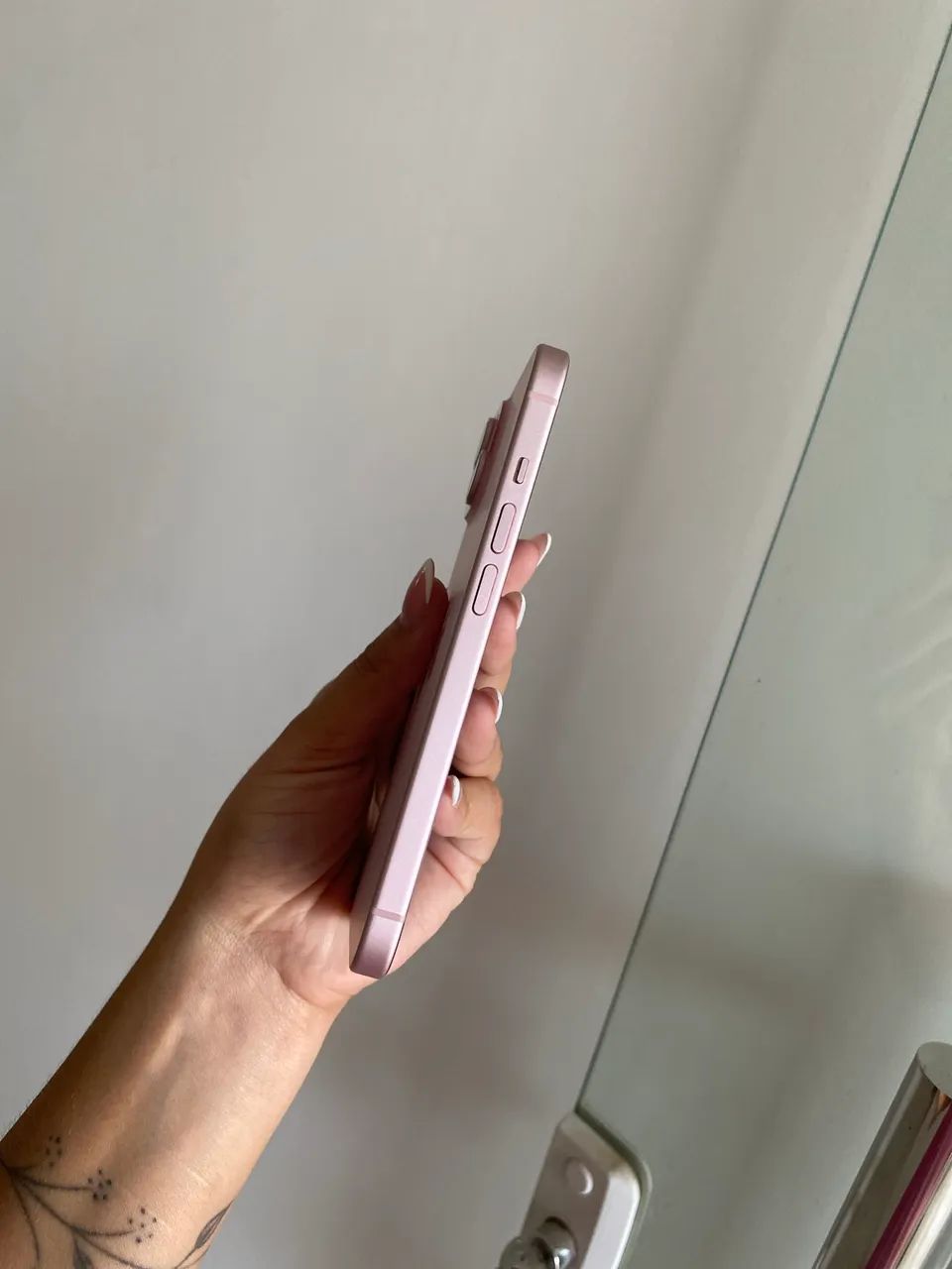 iPhone 15 / 128GB - Foto 3