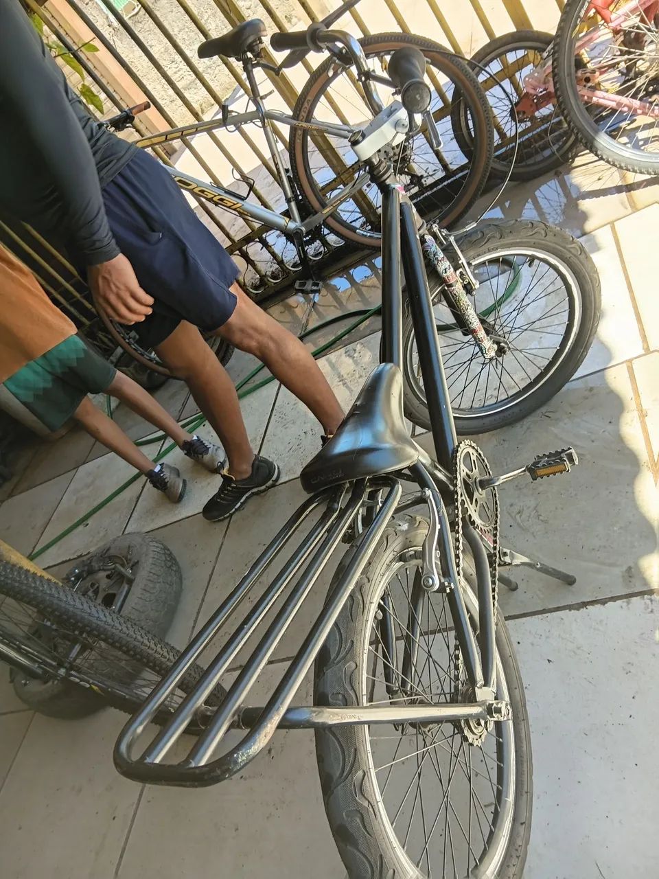 Bicicleta para dar grau  - Foto 2