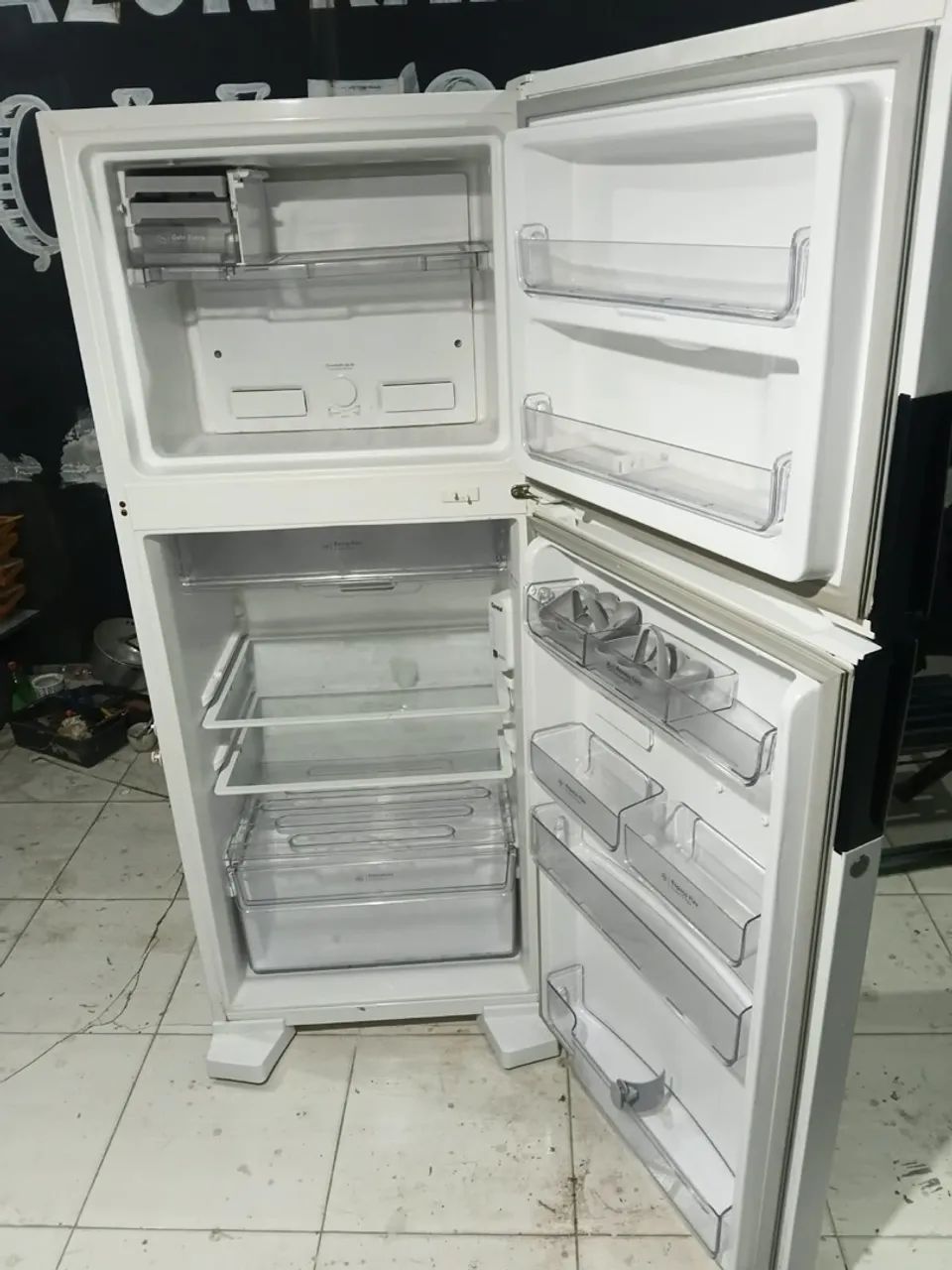Geladeira seminova 