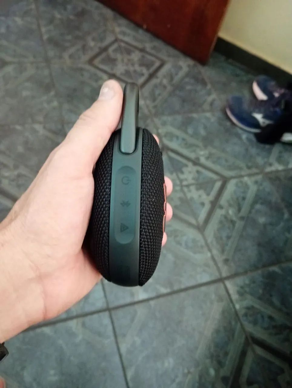 caixa de som JBL clip 5 com embalagem e cabo e manual  - Foto 2