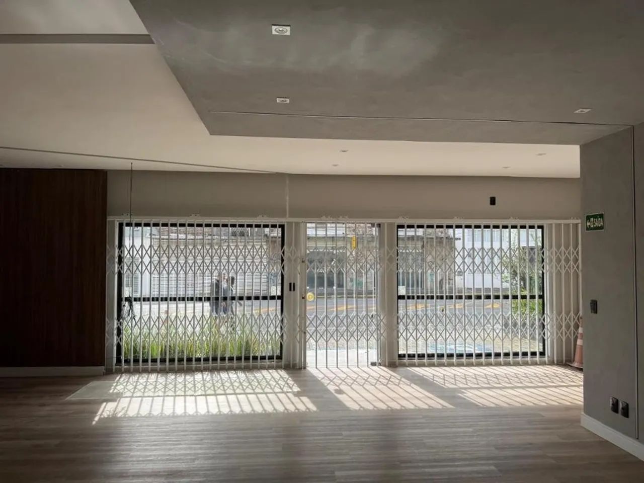 IMÓVEL COMERCIAL no CENTRO com 0 quartos para LOCAÇÃO, 105 m² - Foto 2
