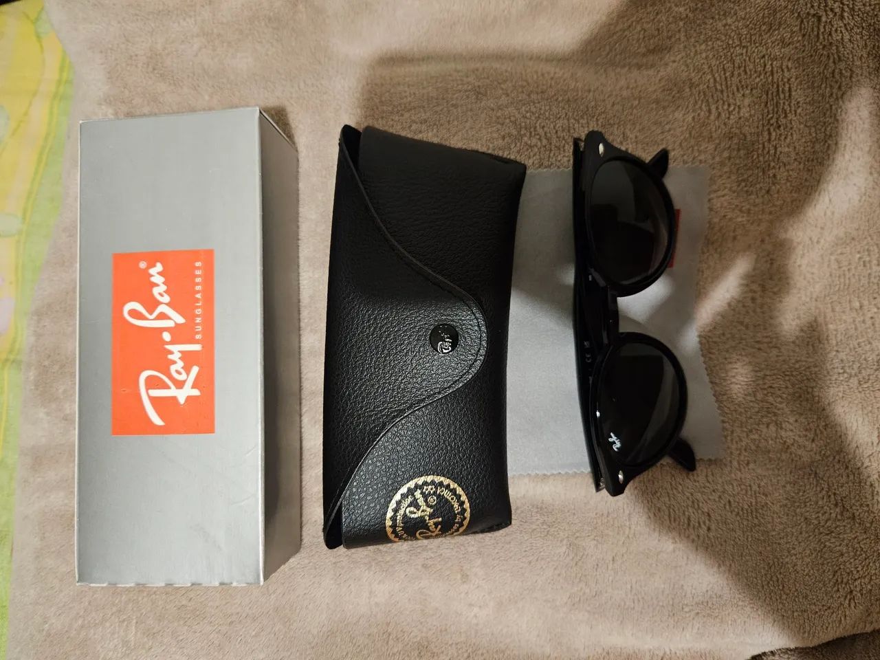 Óculos de sol Ray-Ban 0RB2180L PRETO - Foto 2