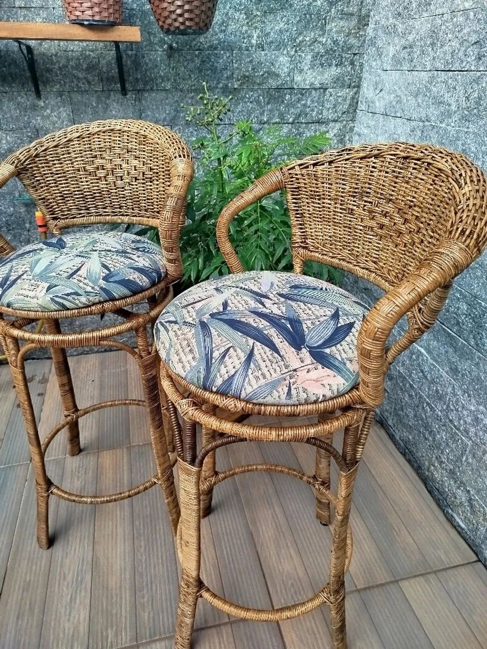 Par de banquetas com assento giratório  - Foto 2