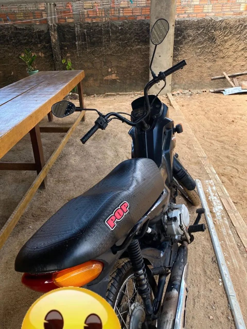 Vendo pop 100 em boas condições ,só pegar e andar 