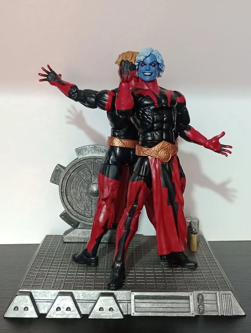 Marvel Legends Adam Warlock & Magus - Foto 3