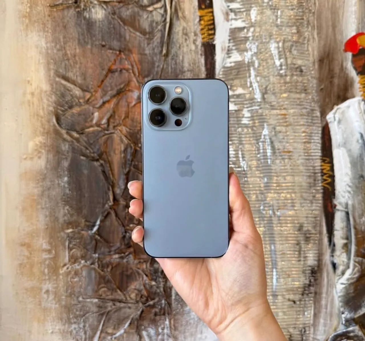 iPHONE 13 PRO