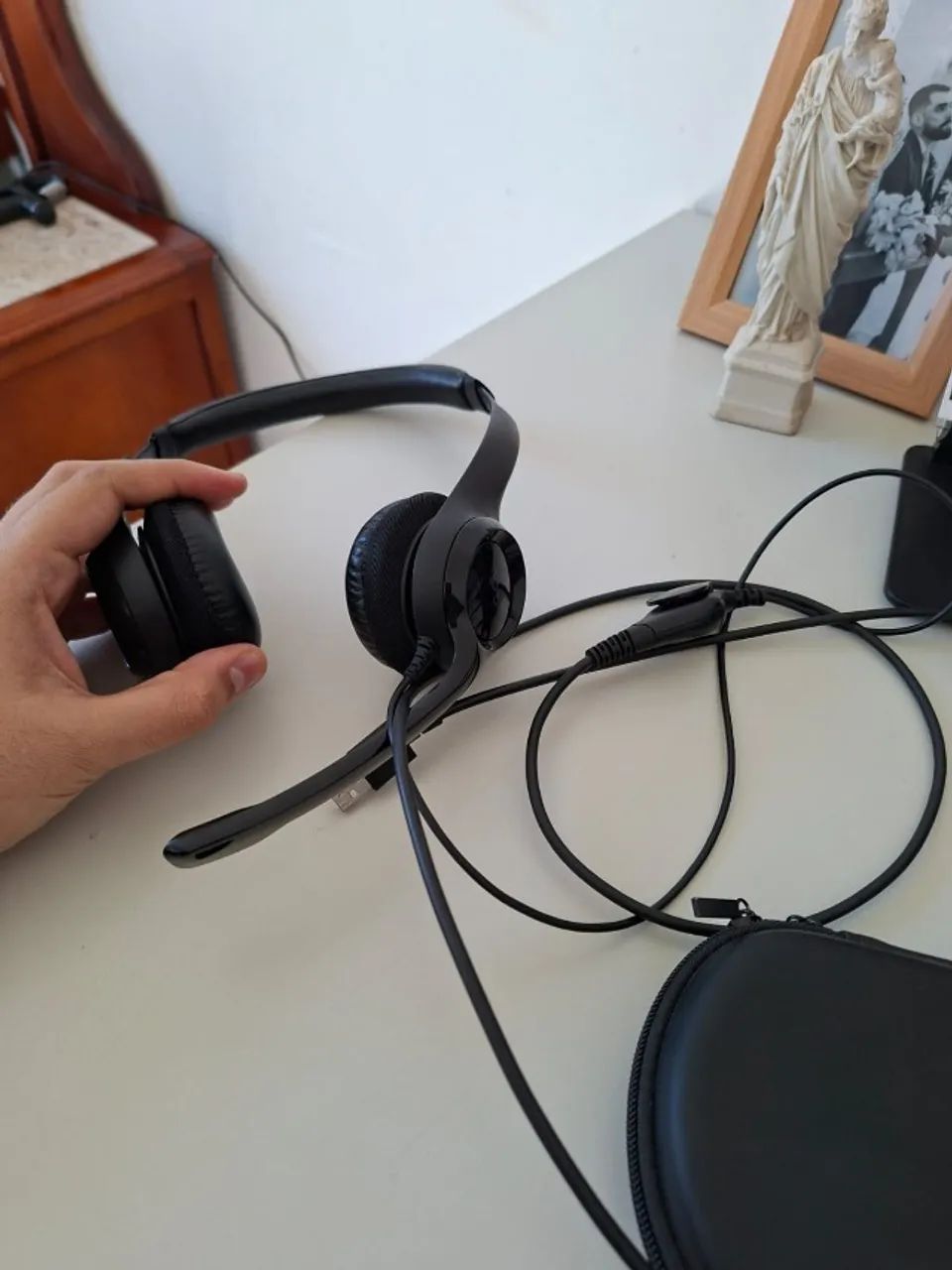 Logitech Headset H390 USB - Bom Estado - Microfone com Cancelamento de Ruído