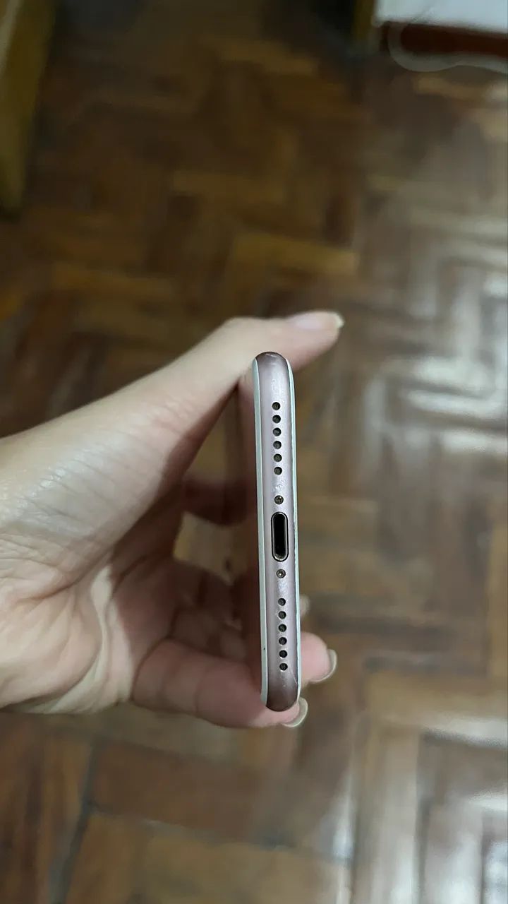 Vendo iPhone 7 - Foto 4