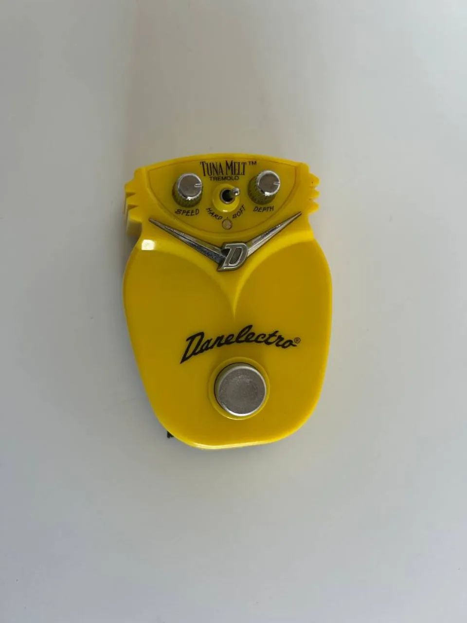 Pedal trêmulo Danelectro