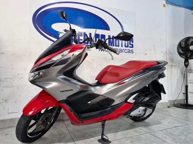 Honda PCX 150 150 cc  - Foto 5