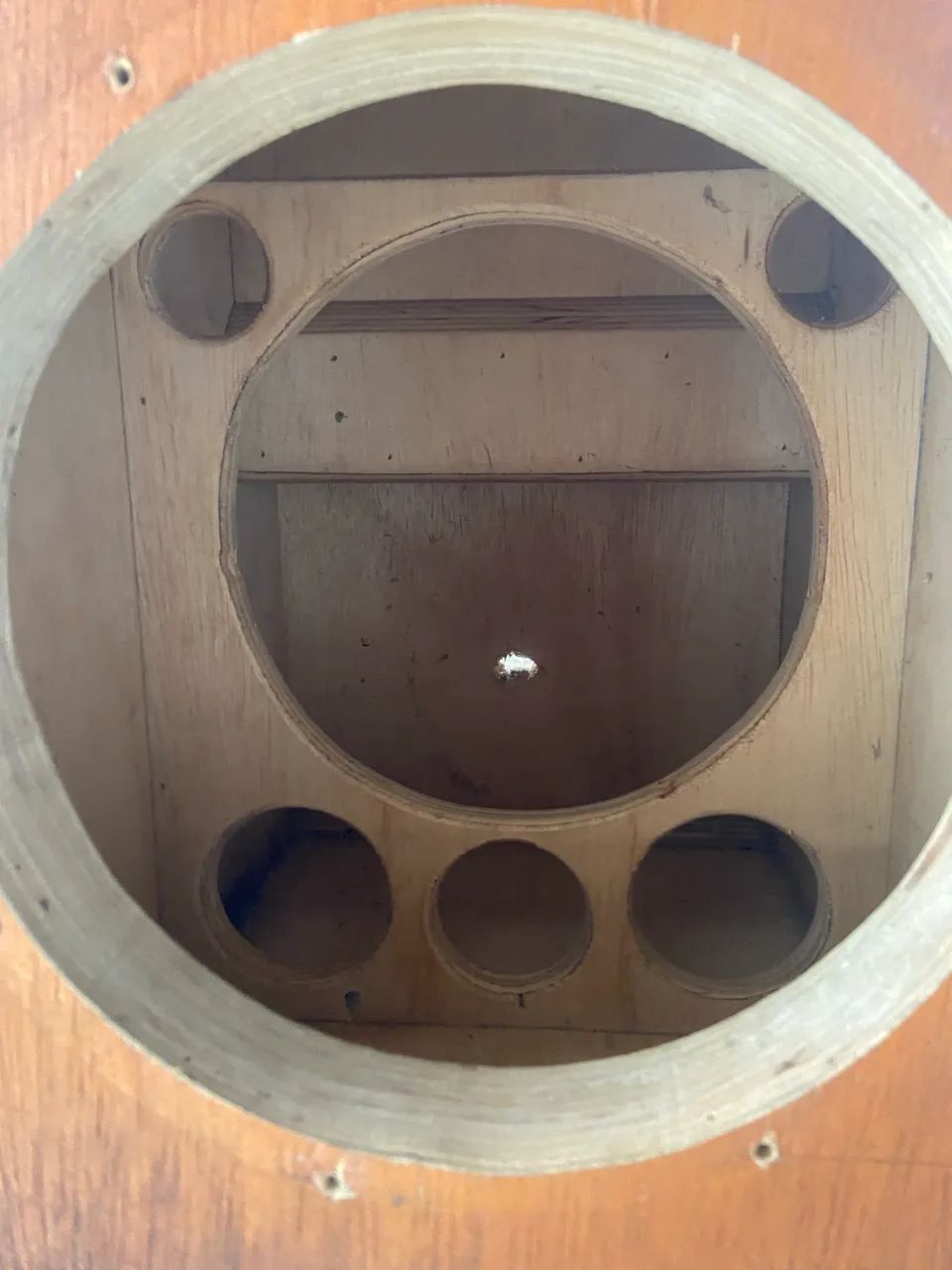 Caixa acústica para subwoofer 