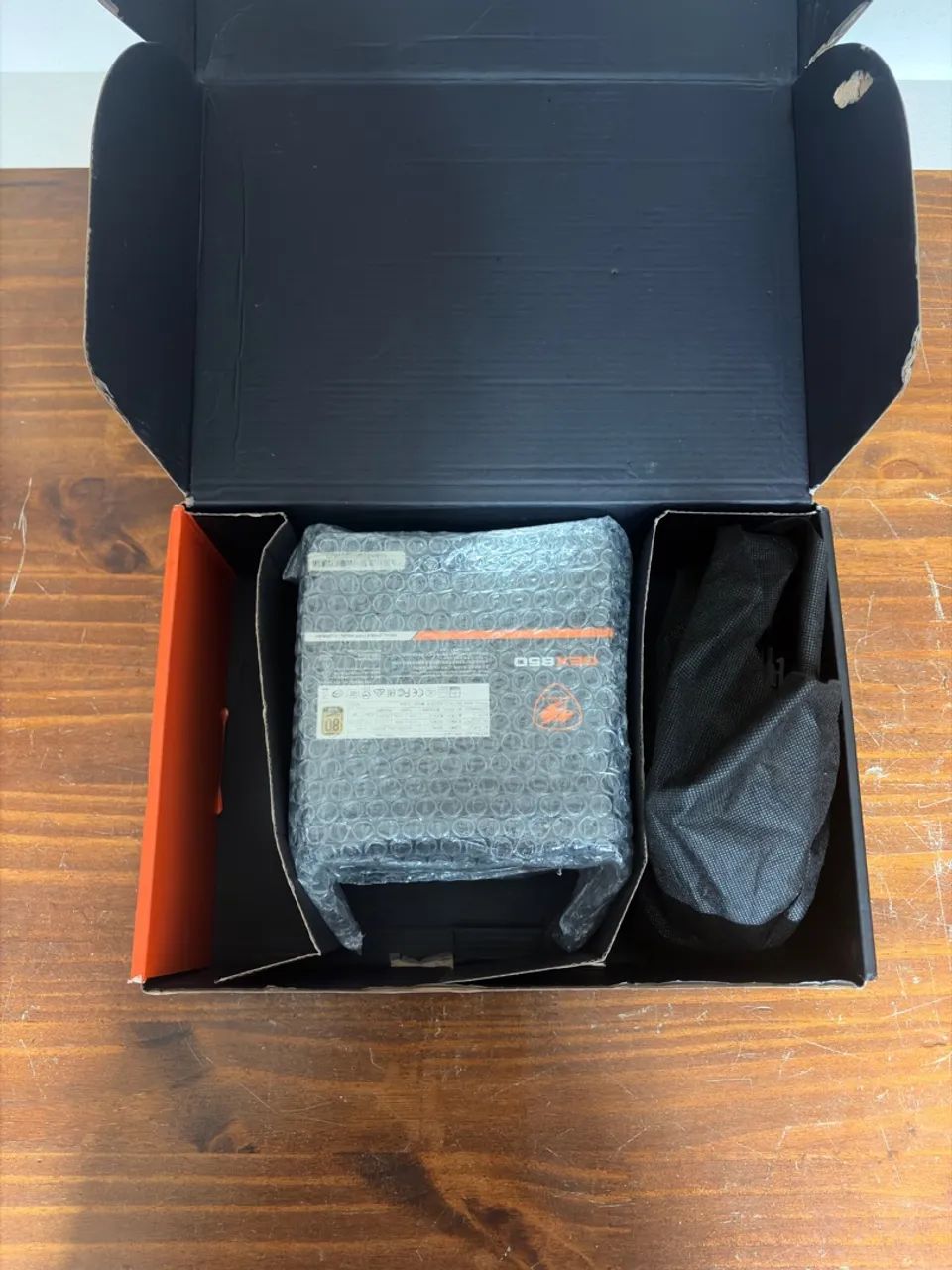Fonte Cougar 850w 80 plus Gold  - Foto 2