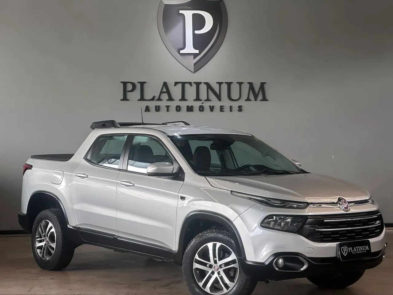 Fiat Toro Freedom 2.4 16V Flex Aut. 2017 - Foto 2