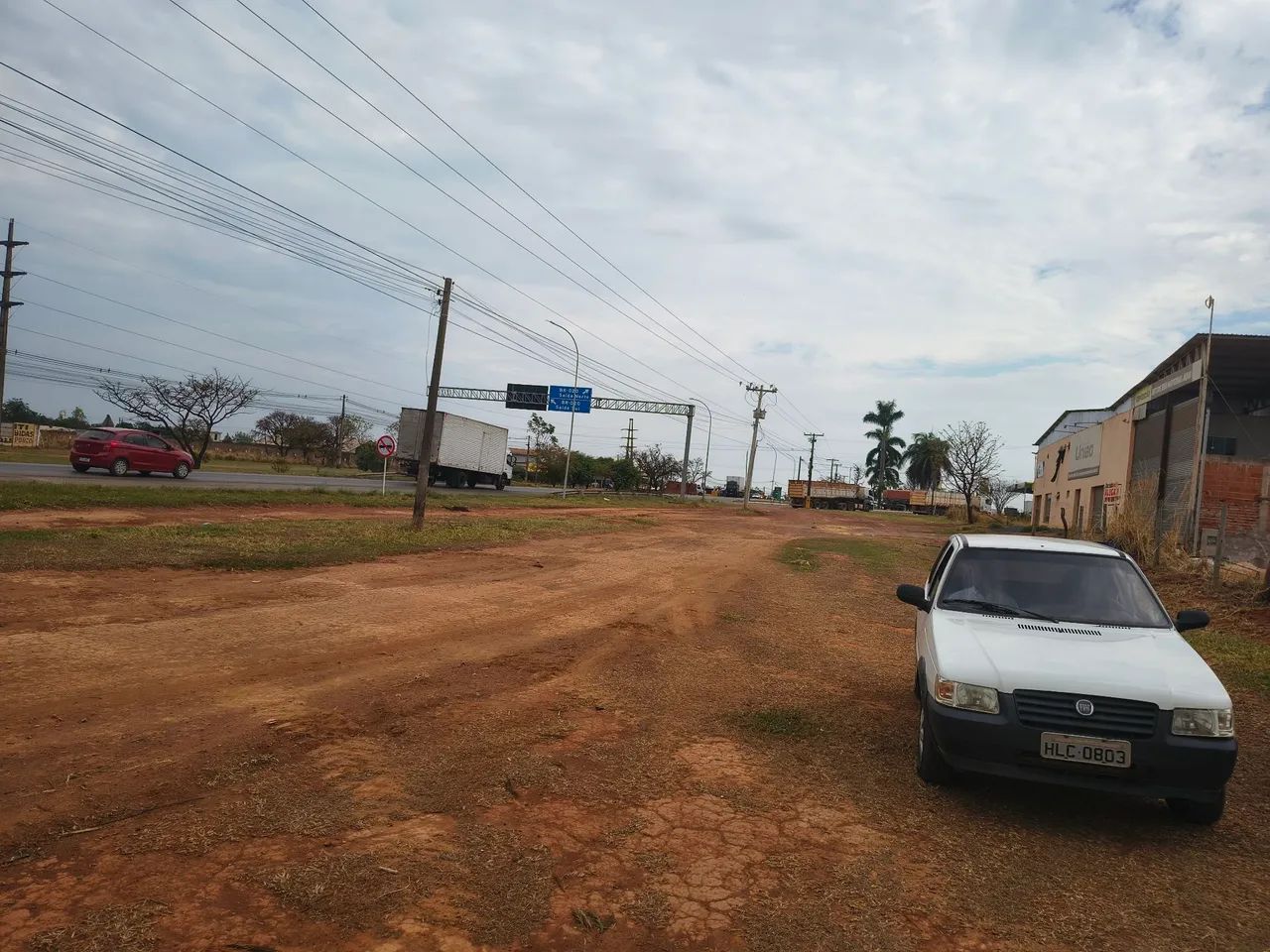 Lote Área Terreno  Frente à BR DF Planaltina  - Foto 5
