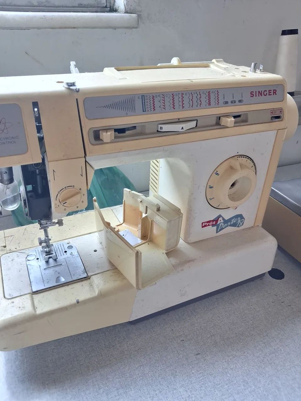 Maquina de Costura - Foto 3