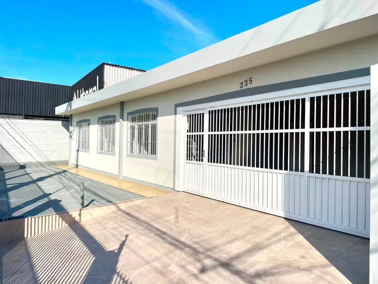Casa para alugar em Capoeiras com 216 m² e 6 ambientes - Foto 2