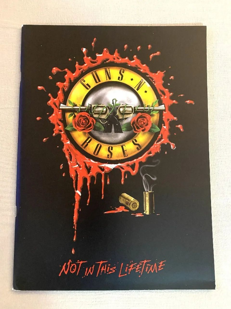 Livro de Turnê Guns N' Roses Not in this Lifetime 2017 Tour Book Program Axl Slash