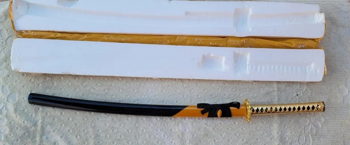 Espada Katana com fio com corte. Chinesas novas. Importadas dos USA.. - Foto 5