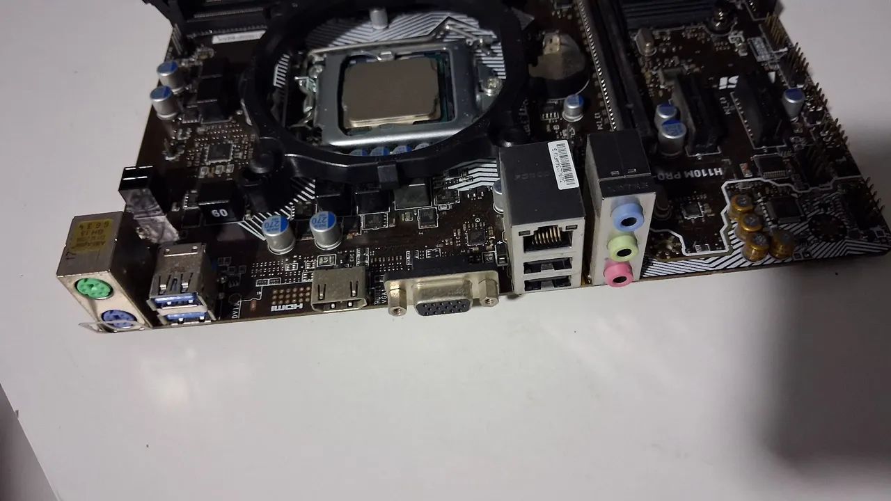 Placa mãe Intel + processador  I5 7400 - Foto 3