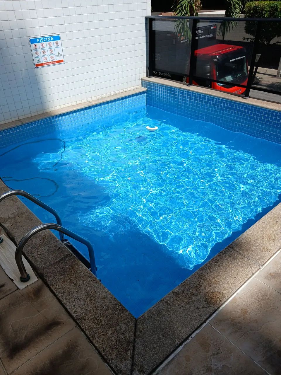 Piscineiro limpeza e manutenção de piscinas  - Foto 3