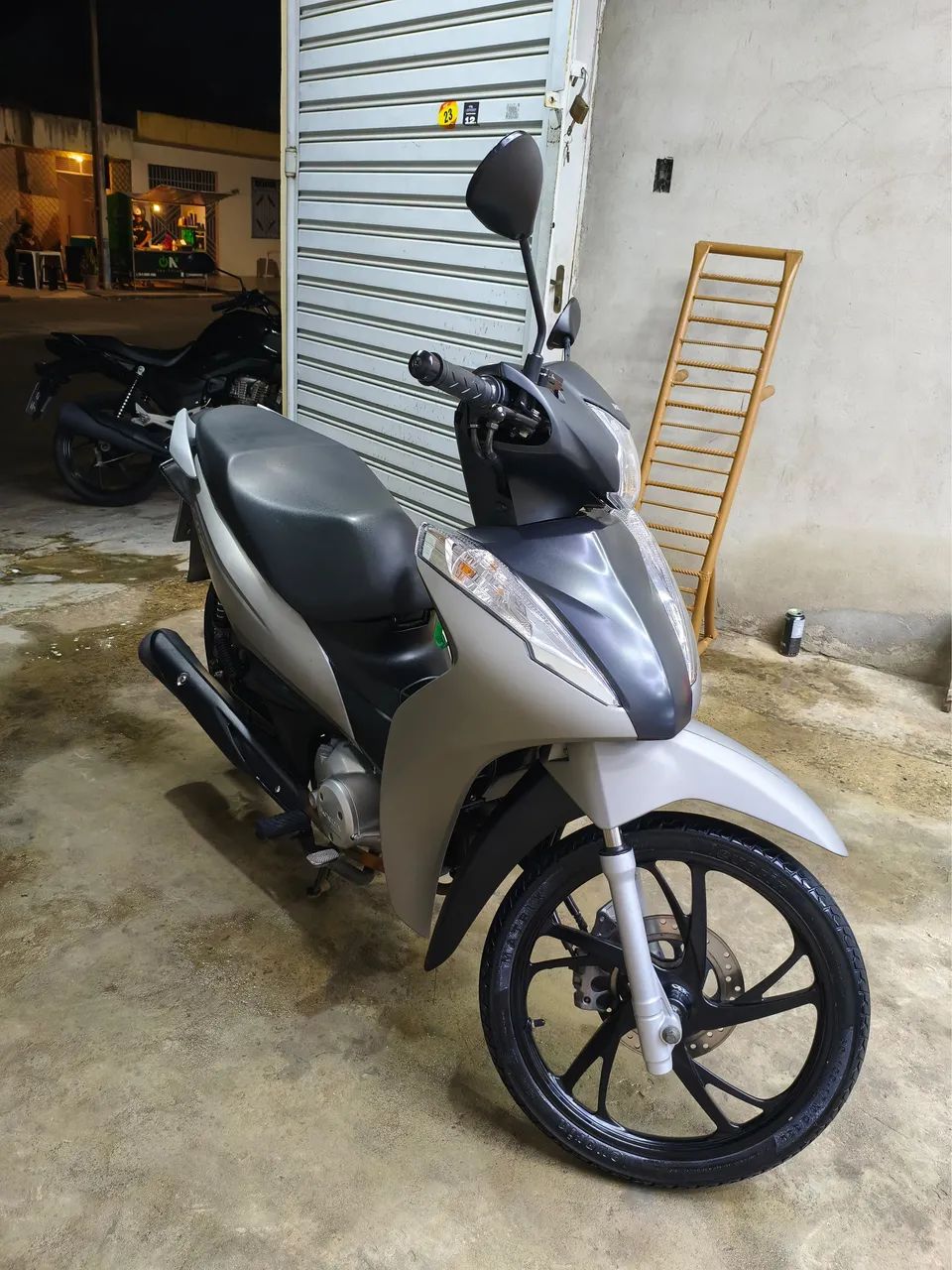Biz 125  - Foto 4