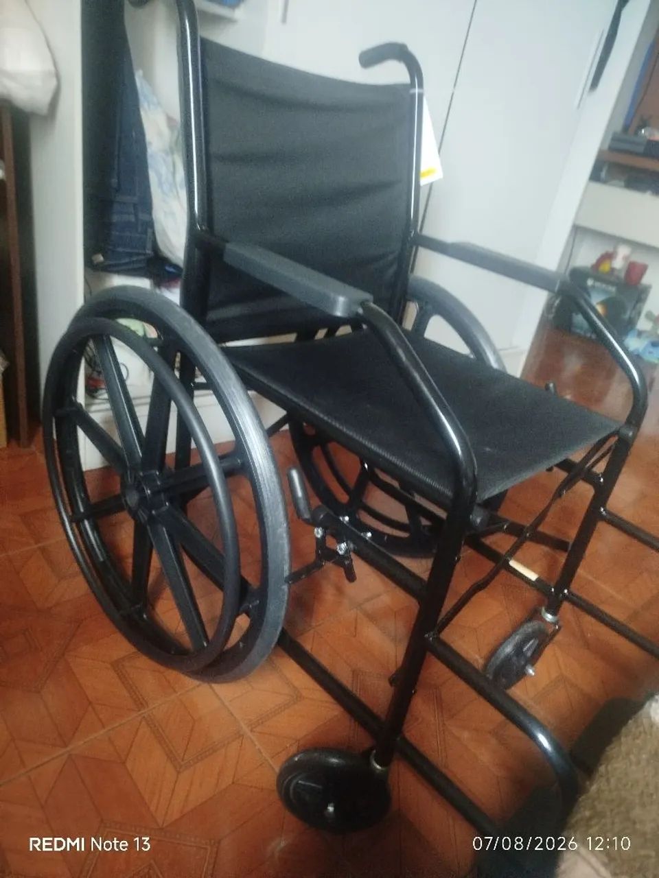 Cadeira de rodas "Prolife" nova - Foto 3