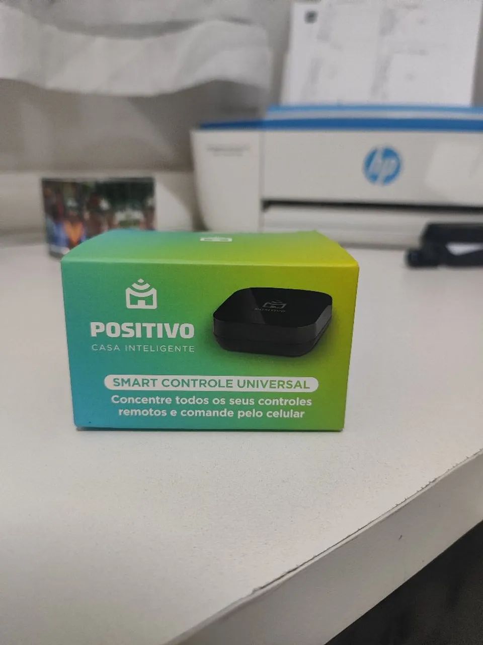 Controle universal Positivo compatível com Alexa 
