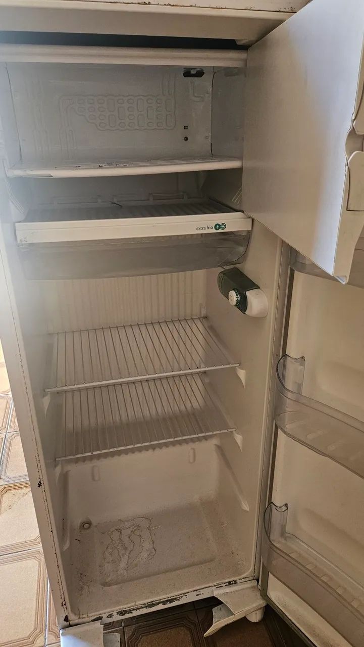 Geladeira + Freezer + Microondas - Foto 5