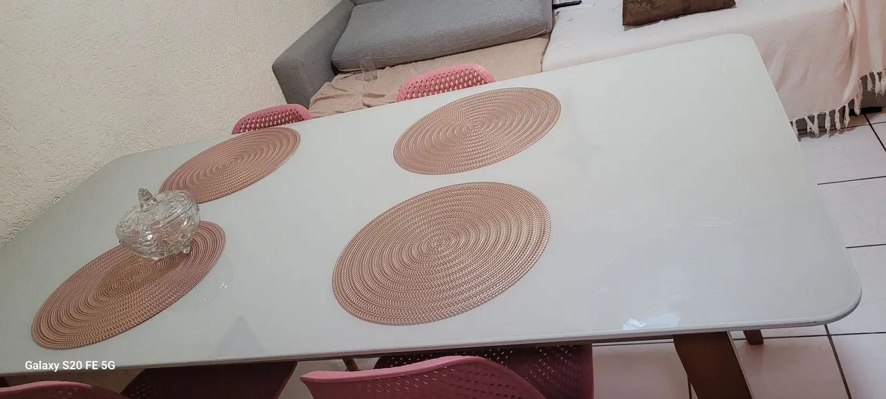 Vendo uma mesa  - Foto 3