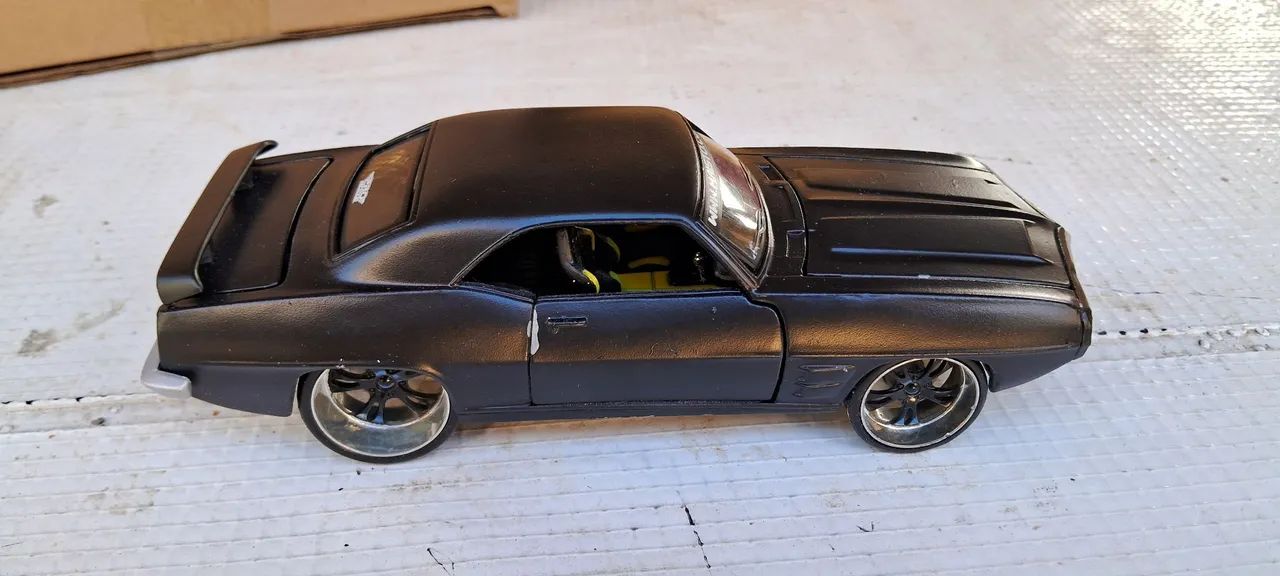 Miniatura de carro 1/24 - Foto 2