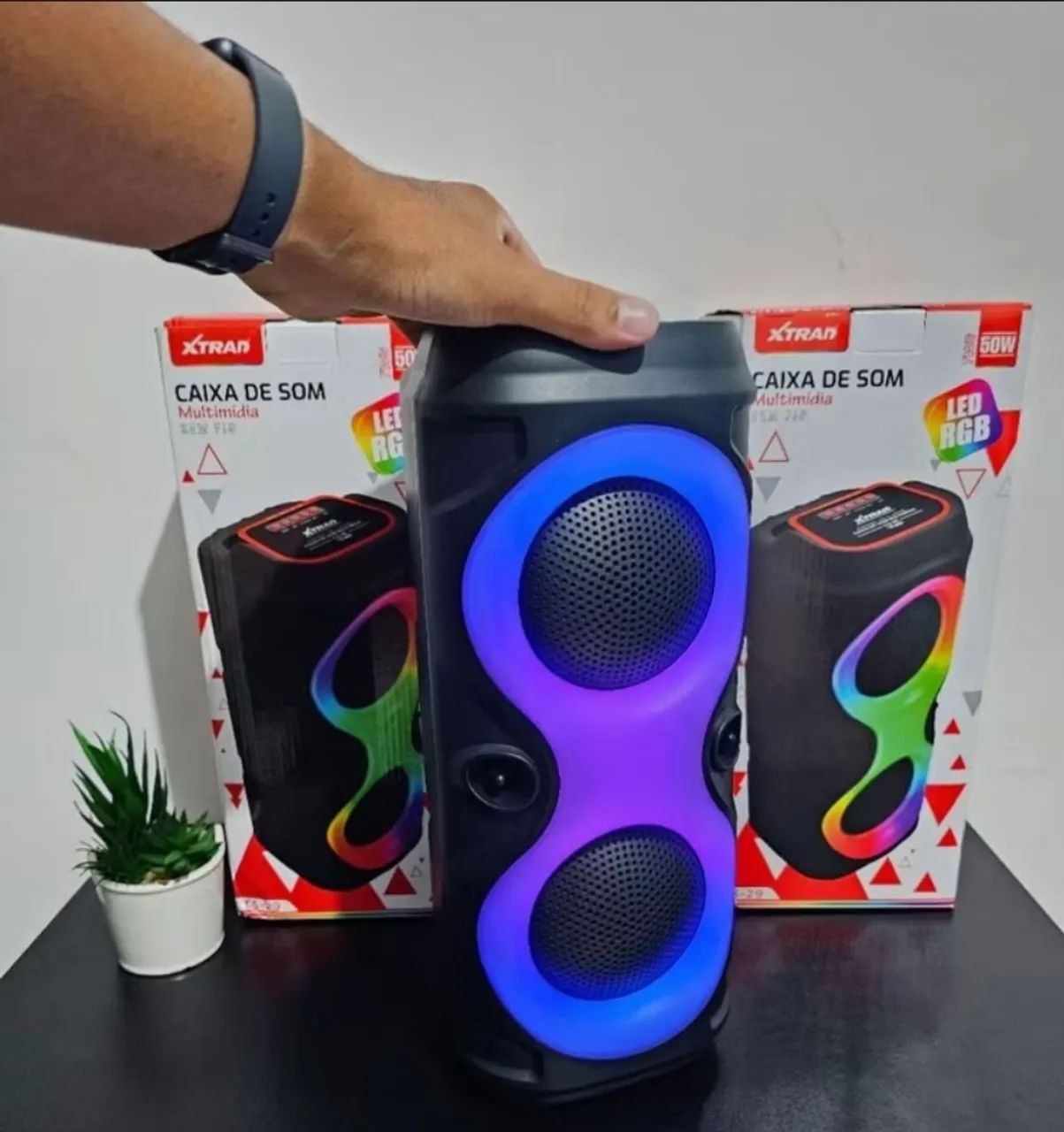Caixa de Som Xtrad CS-29 30W Bluetooth RGB LED - Nova