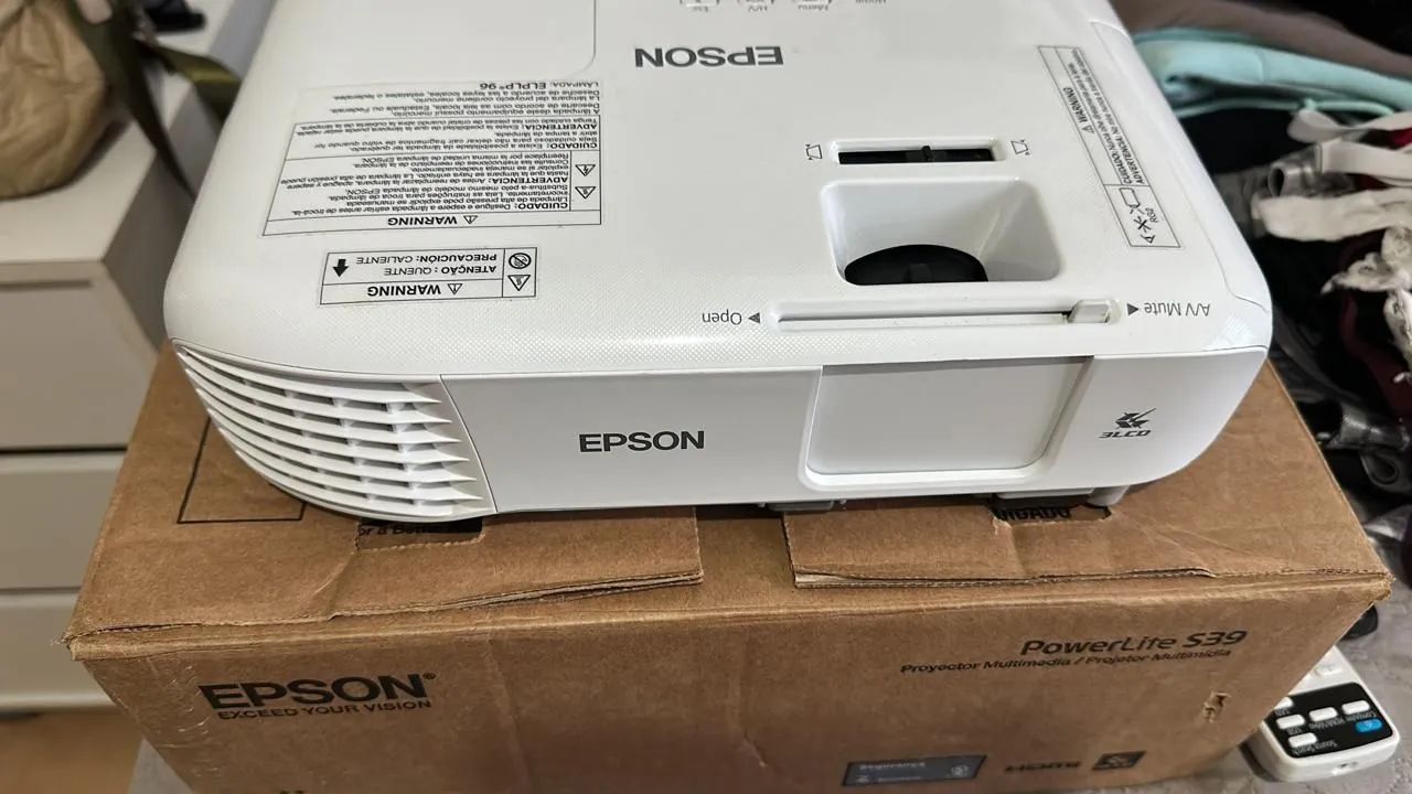 Projetor epson powerlite s39 projector - Foto 2