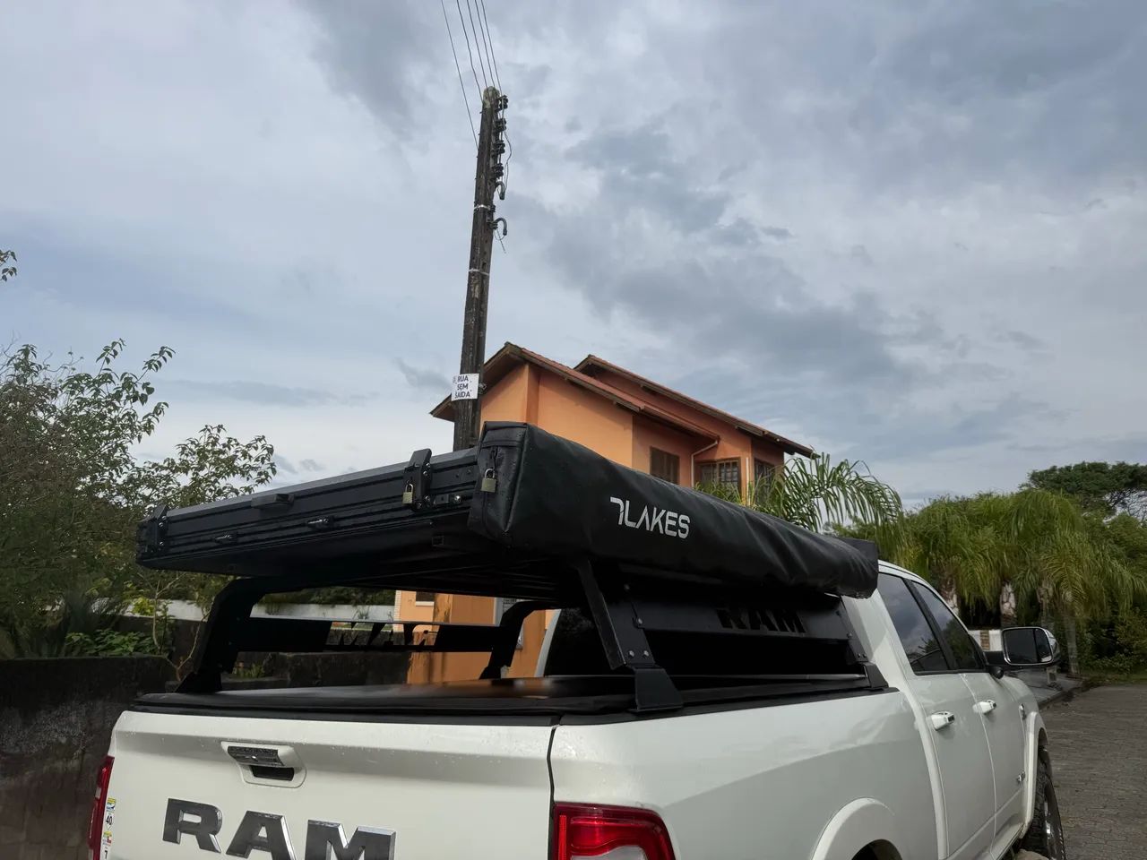 barraca de alumínio + rack e plataforma para ram 2.500 e 3.500 - Foto 5