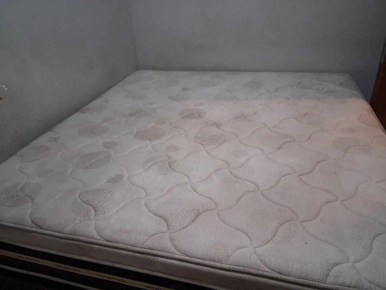 Cama king size