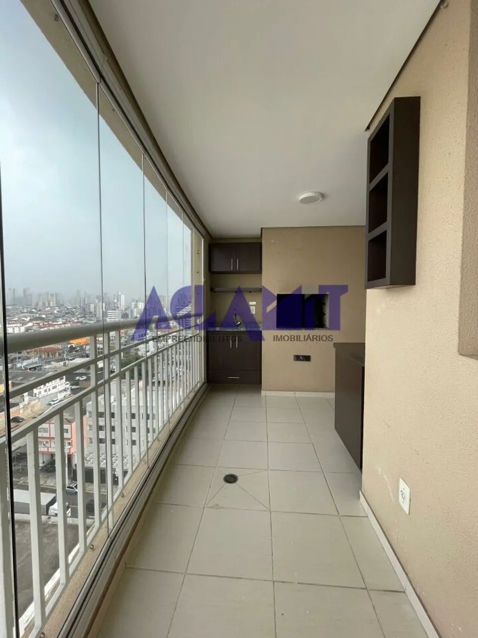 APARTAMENTO A VENDA COM 2 VAGAS DE GARAGEM! - Foto 2