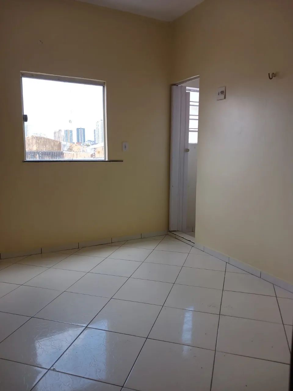 Aluga-se apartamento 1/4 próximo ao Hangar - Foto 2