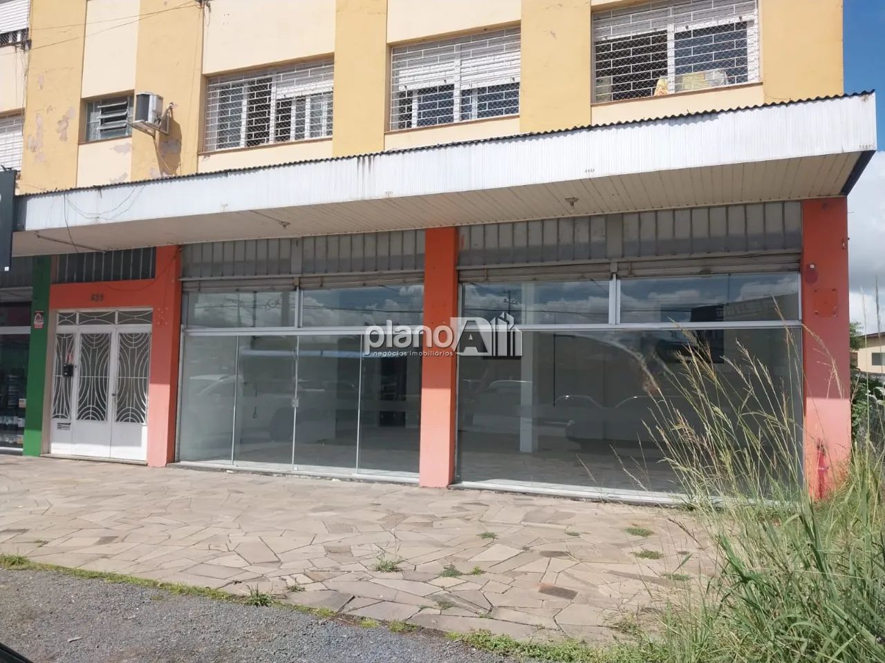 Loja para aluguel, com 111m², - Parque dos Anjos - Gravataí / RS por R$ 8.000,00 - Foto 12