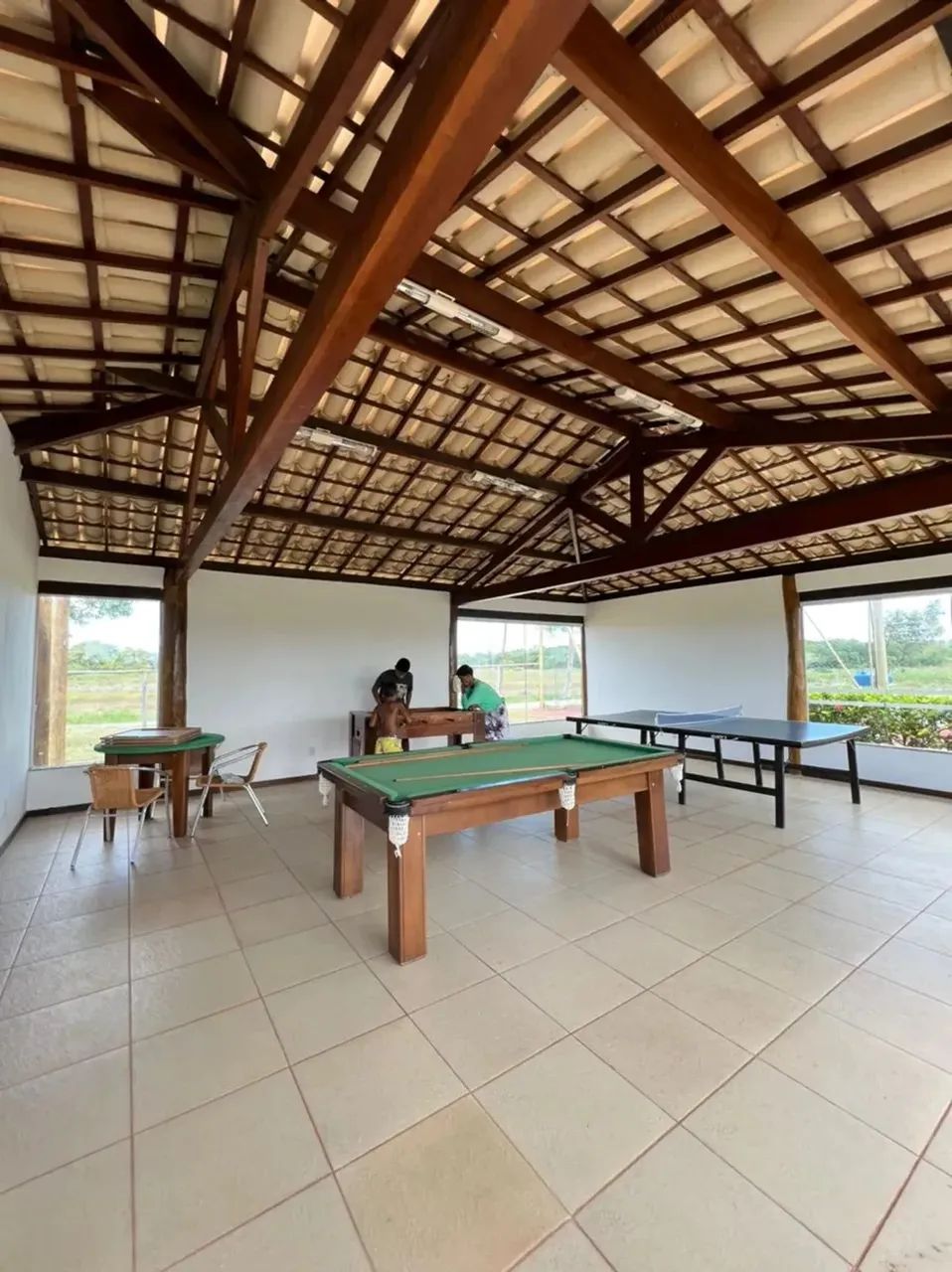 Imóvel para aluguel tem 1300 metros quadrados com 4 quartos - Foto 3