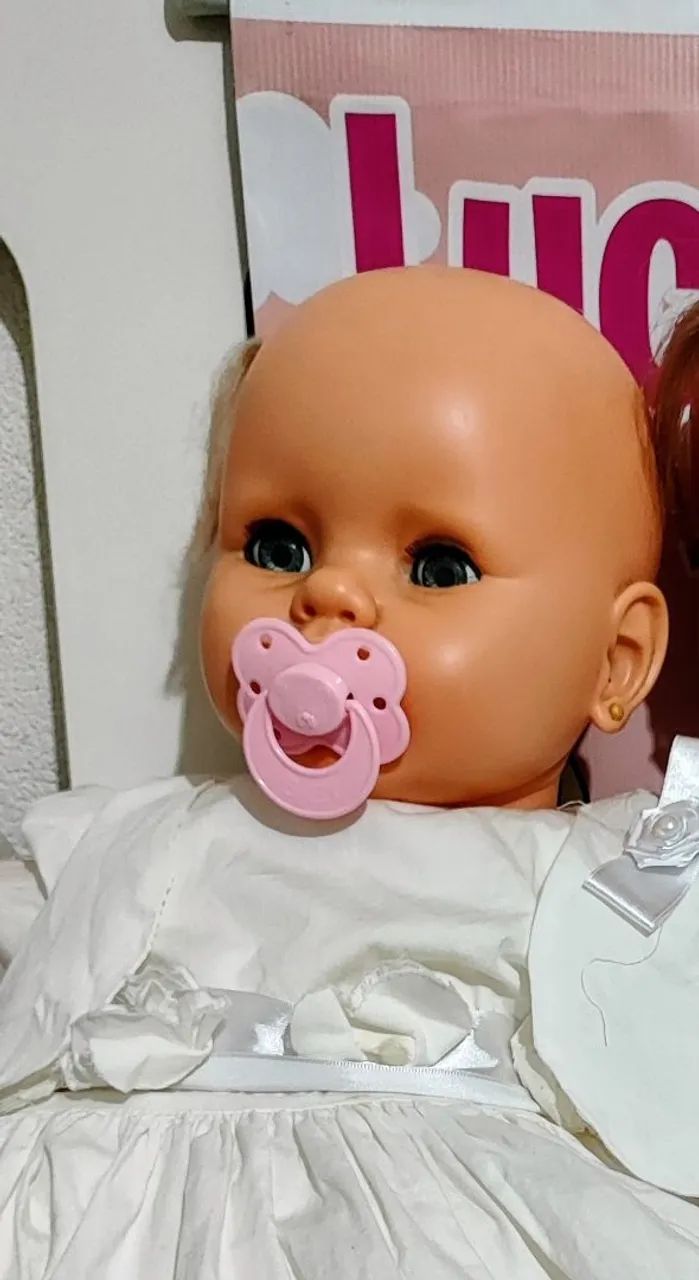 Boneca meu bebê olhos azuis