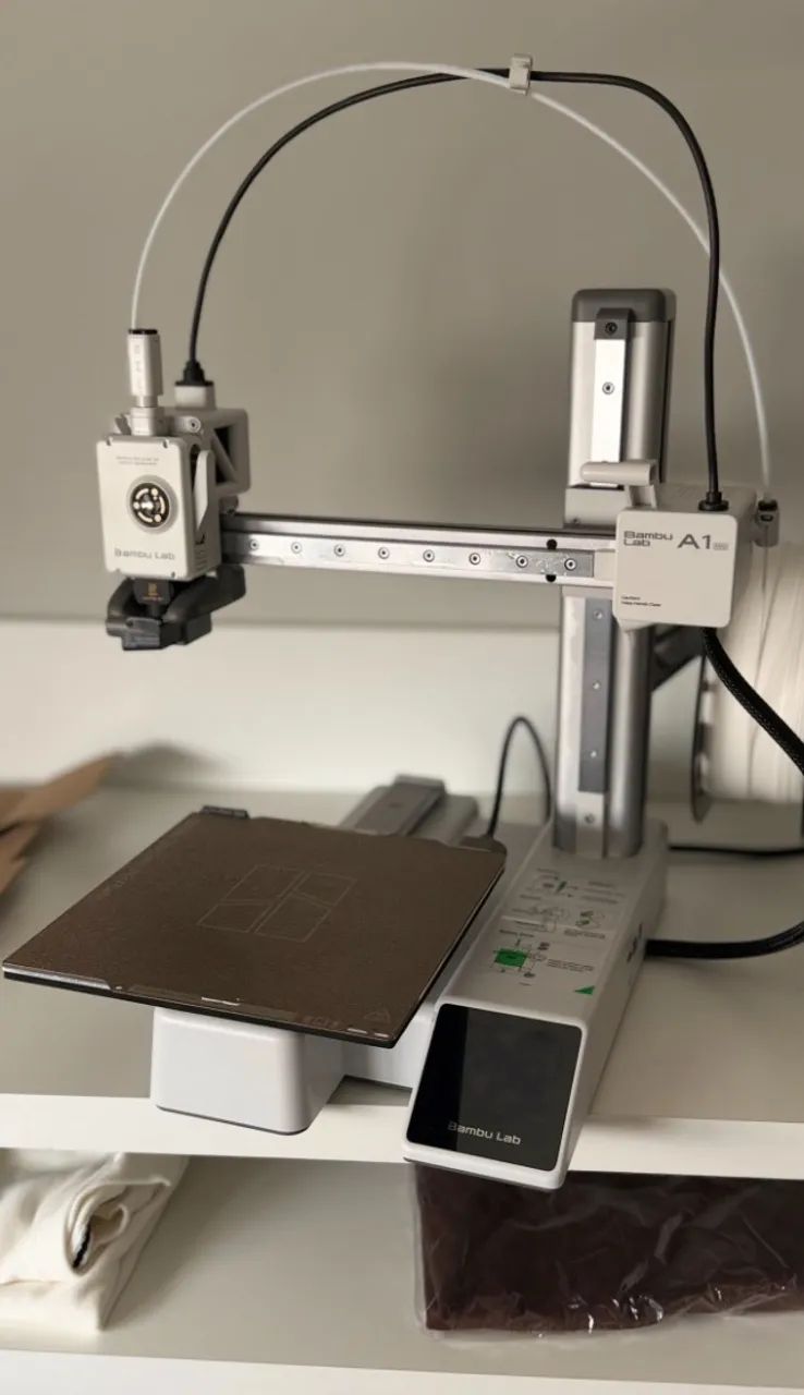impressora 3d Bambu LAB A1 mini sem abs