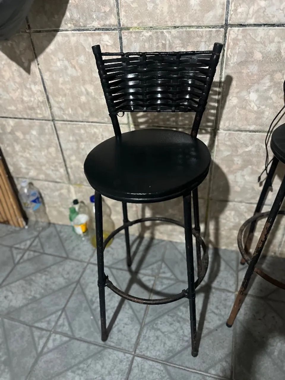 BANQUETAS no precinho , pra vender logo ? - Foto 2