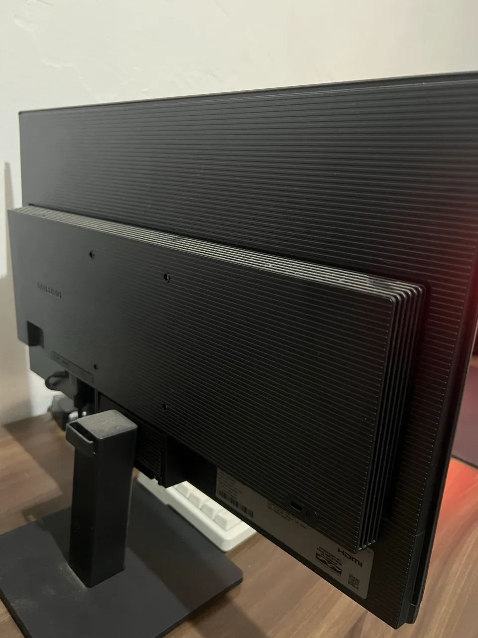 Monitor Samsung Essencial S3 - Foto 2