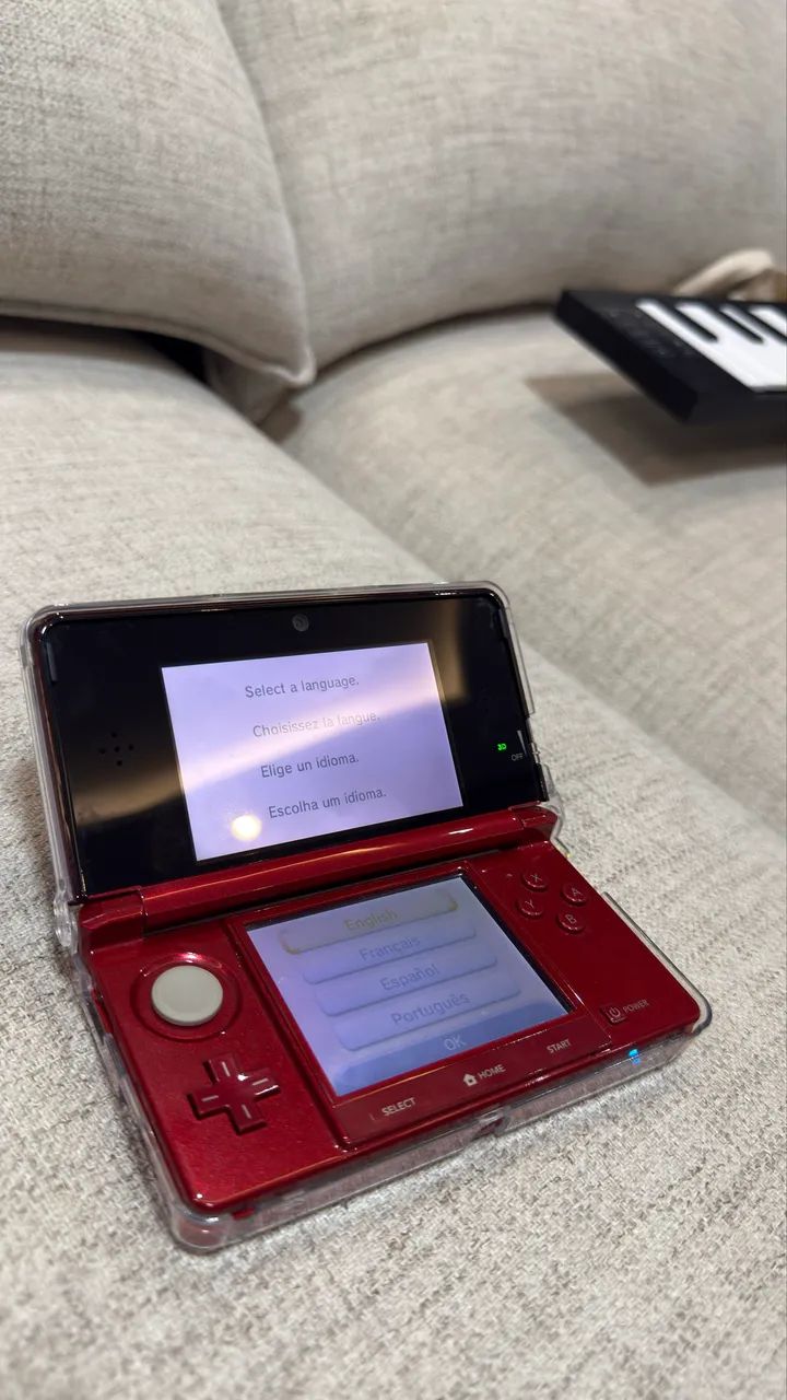 Nintendo 3DS (original)- cor Flame Red / Metallic Red - Peças e Nintendo 3DS (original)- cor Flame Red / Metallic Red - Peças e