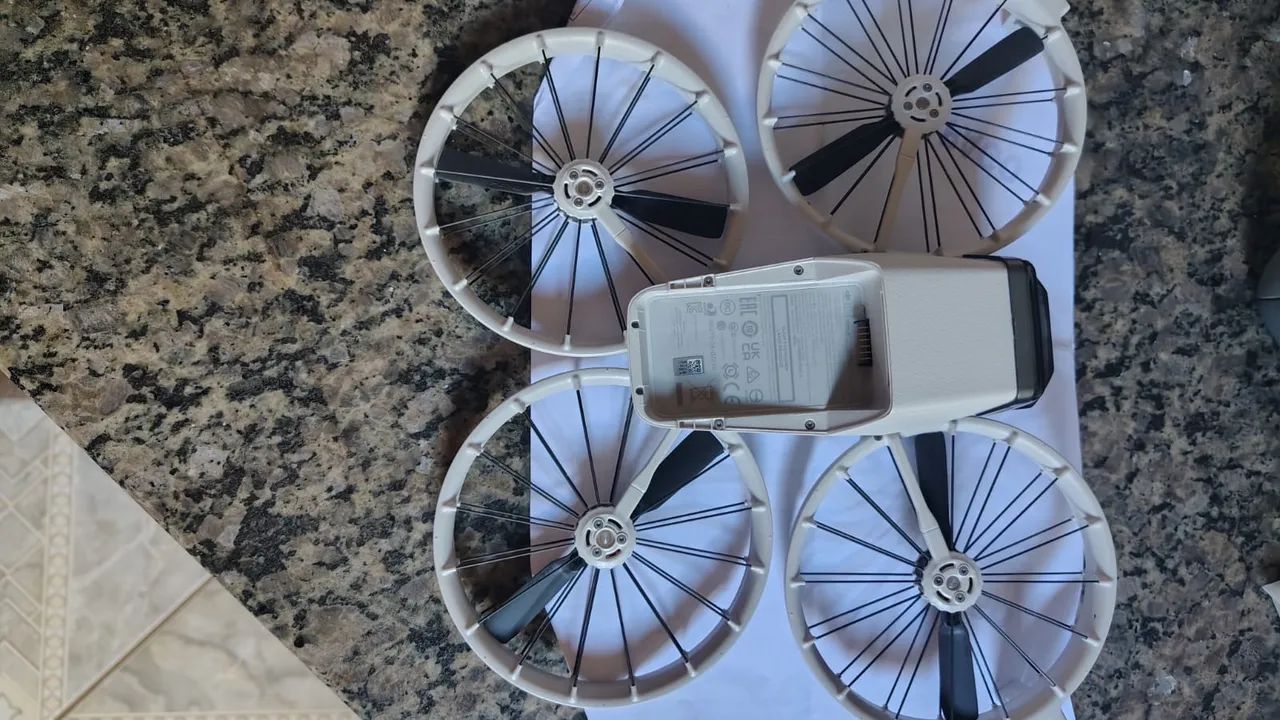 DJI FLIP + DJI RC 2 COM TELA | COMPLETO | ORIGINAL - Foto 4