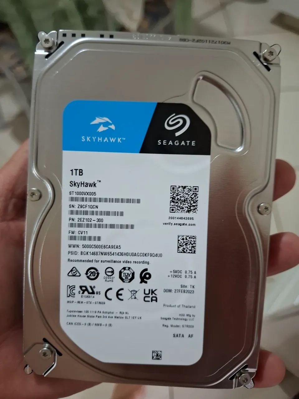 Vende si um HD de 1 tera da marca Skyhawk - Foto 5