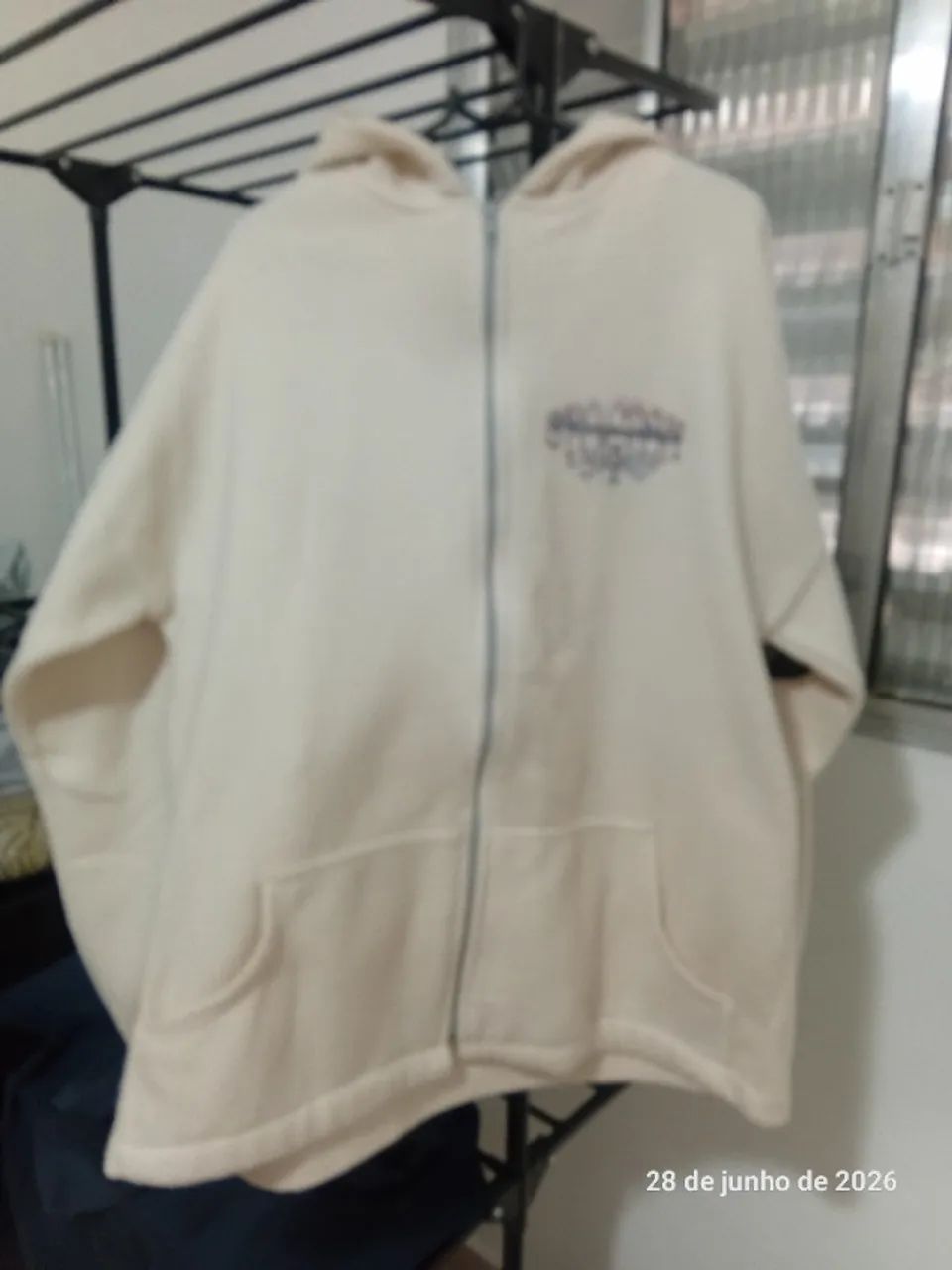 Blusa quentinha soft creme - Foto 5