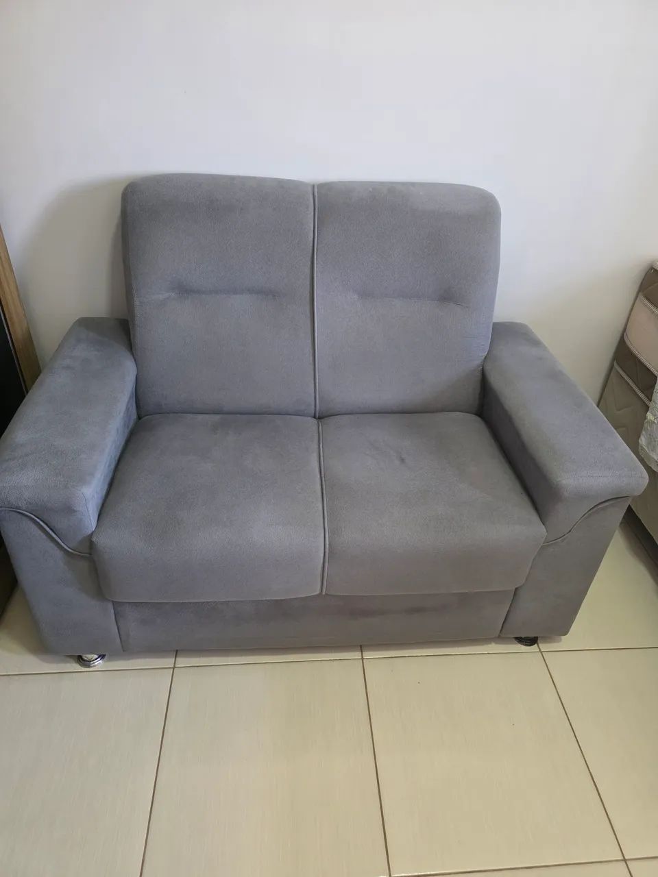 Vendo sofá por 500 reais 